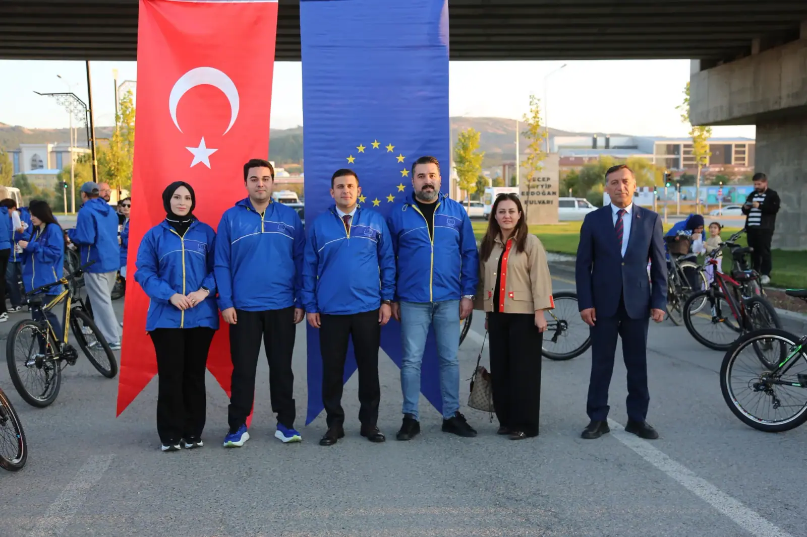 Sivas’ta bisiklet turuna yoğun katılım