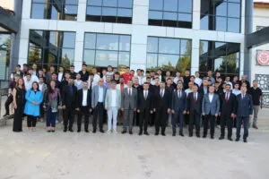 Geleceğin ustalarına destek oluyoruz