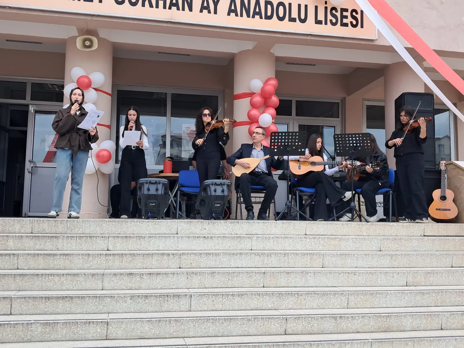 Gençlik Ata’sının izinde!