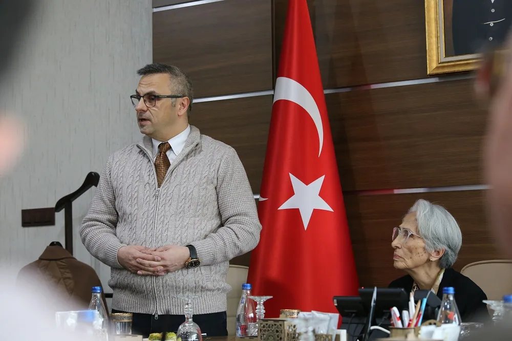 Üçer’den anlamlı bağış