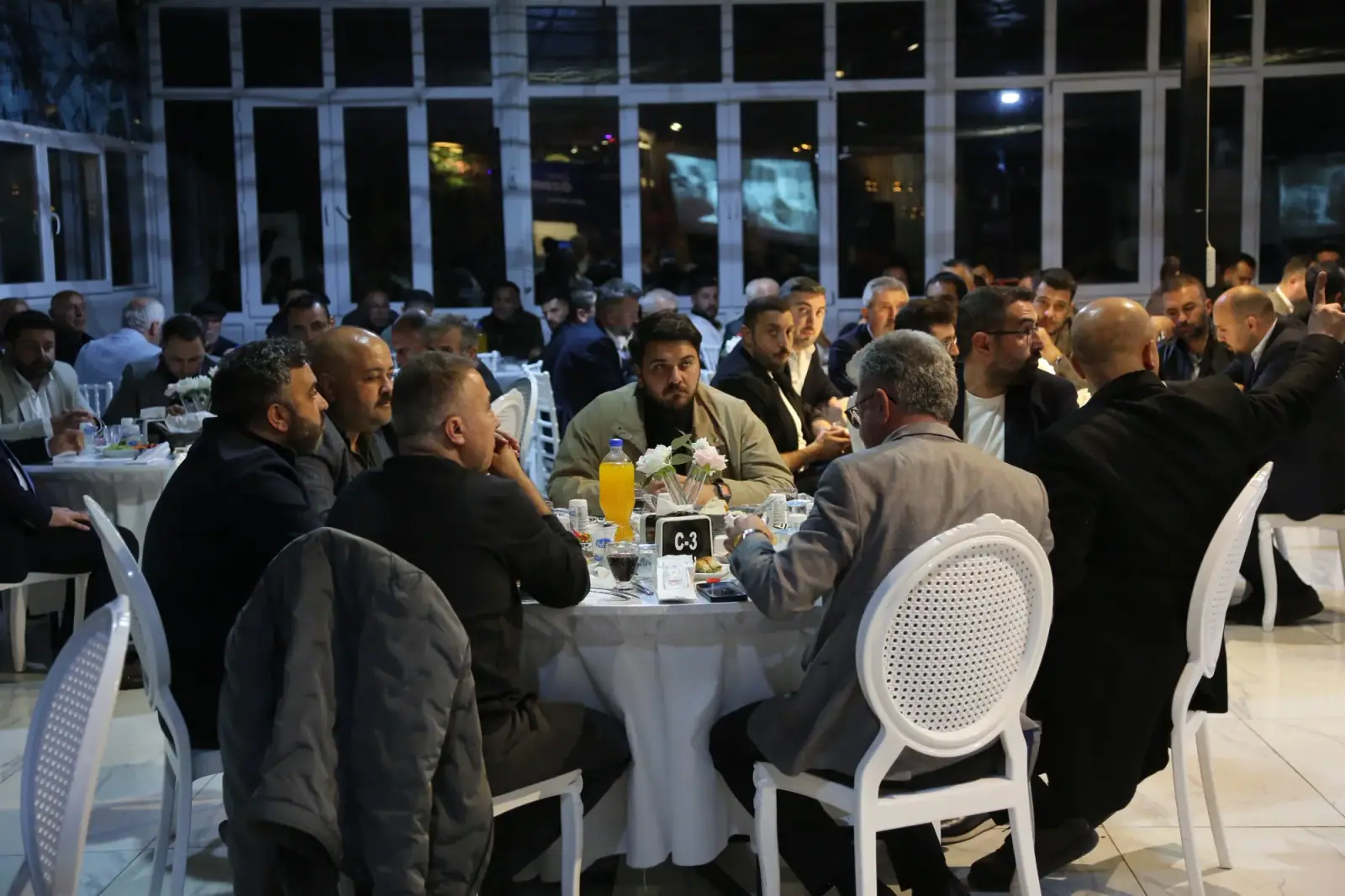 Özdemir, “birlikte büyüyeceğiz”