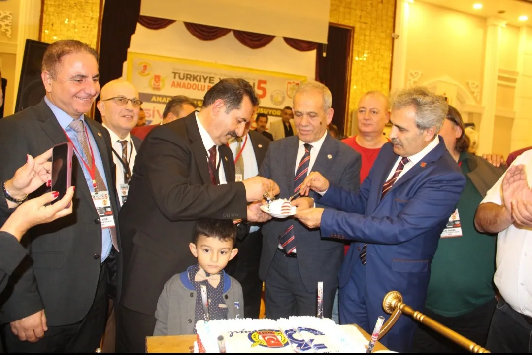 Muhteşem gala gecesi yüzlerce gazeteciyi biraraya getirdi