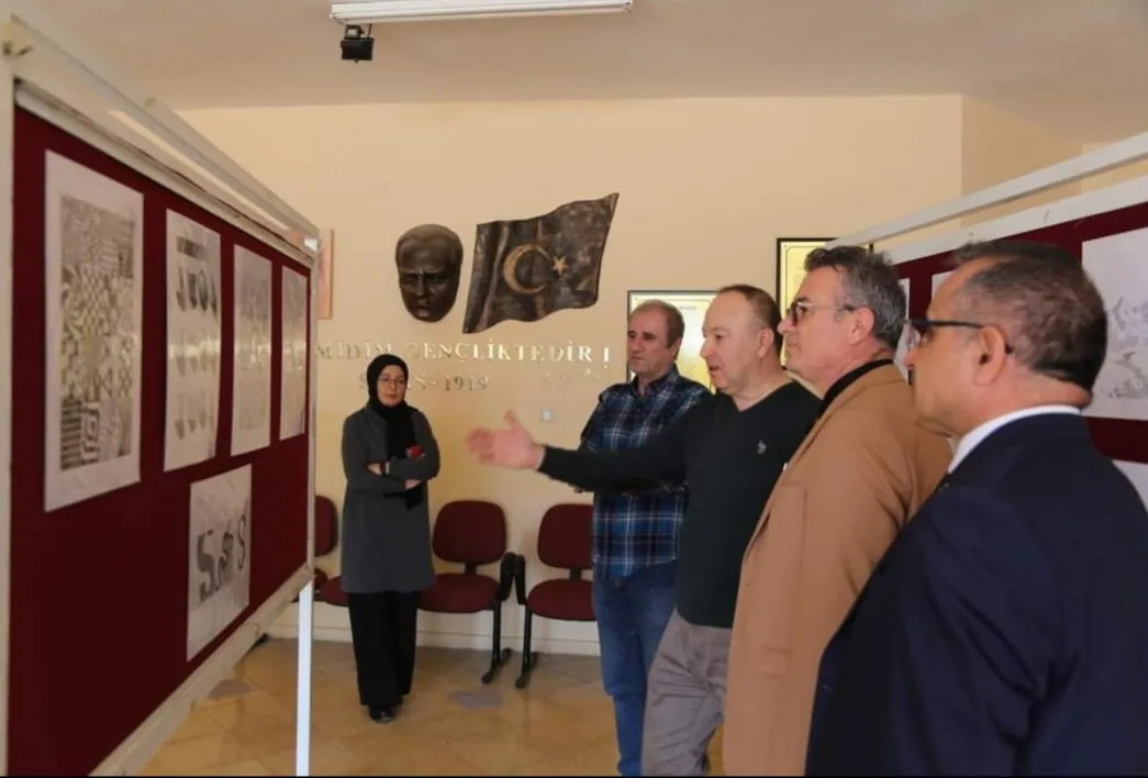 Resim sergisi büyük ilgi gördü