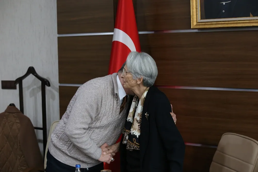 Üçer’den anlamlı bağış